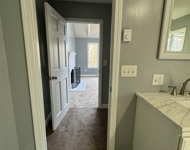 310 Hurricane Hill - Photo Thumbnail 14