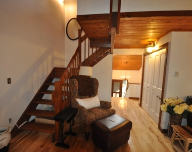 55 Murray Hill Woods - Photo Thumbnail 15