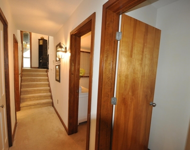 55 Murray Hill Woods - Photo Thumbnail 32