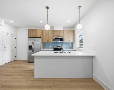 5408 San Jose Street - Photo Thumbnail 7