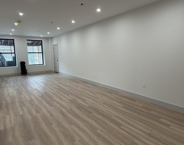 114 Main - Photo Thumbnail 5
