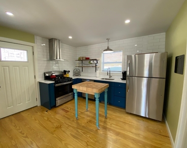 25 East Bow - Photo Thumbnail 5