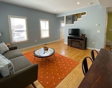 25 East Bow - Photo Thumbnail 10