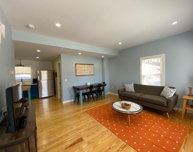 25 East Bow - Photo Thumbnail 11