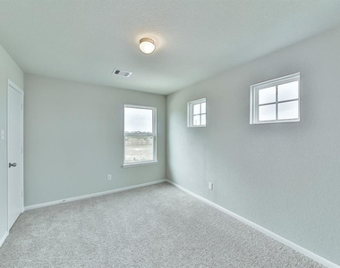 2323 Honey Heights Lane - Photo Thumbnail 9