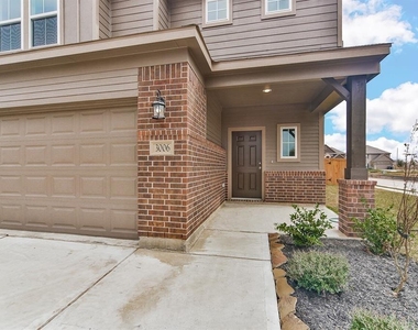 2323 Honey Heights Lane - Photo Thumbnail 1