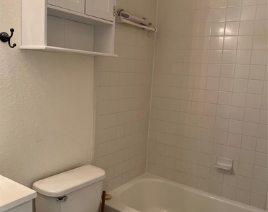 827 Algoa Friendswood Road - Photo Thumbnail 3