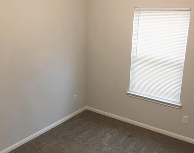 8102 Caddo - Photo Thumbnail 18