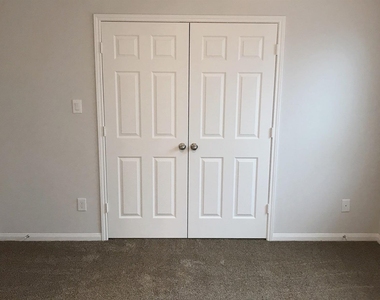 8102 Caddo - Photo Thumbnail 9