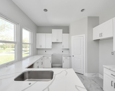 7160 Rook Boulevard - Photo Thumbnail 11