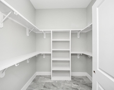 7160 Rook Boulevard - Photo Thumbnail 16