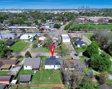 7160 Rook Boulevard - Photo Thumbnail 26