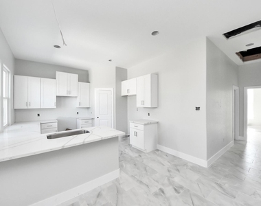 7160 Rook Boulevard - Photo Thumbnail 9