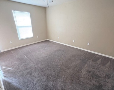 3910 Santa Barbara Boulevard - Photo Thumbnail 12