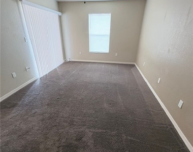 3910 Santa Barbara Boulevard - Photo Thumbnail 11