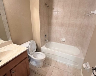 3910 Santa Barbara Boulevard - Photo Thumbnail 10