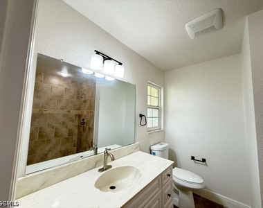 2712 Sw 2nd Avenue - Photo Thumbnail 15
