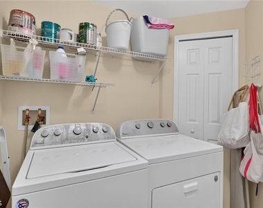 10006 Sky View Way - Photo Thumbnail 29