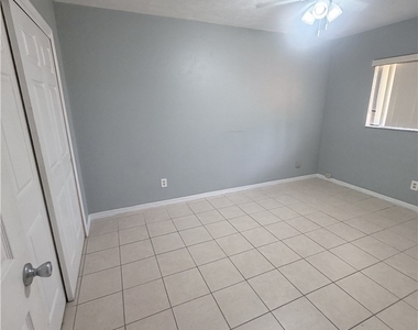 708 Se 47th Street - Photo Thumbnail 7