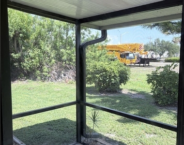 708 Se 47th Street - Photo Thumbnail 14