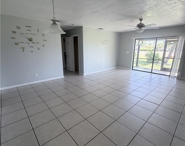 708 Se 47th Street - Photo Thumbnail 3