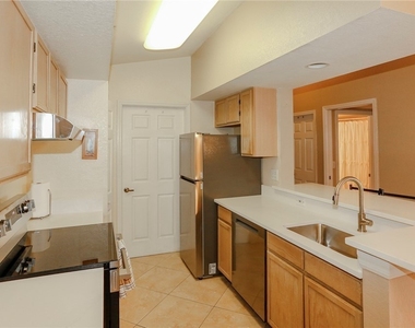4610 Saint Croix Lane - Photo Thumbnail 8