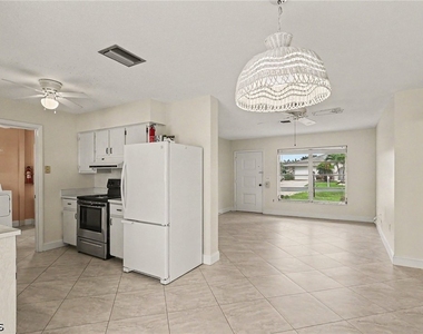 5403 Baylor Lane - Photo Thumbnail 5
