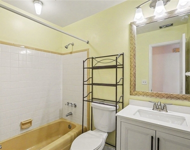 5403 Baylor Lane - Photo Thumbnail 11