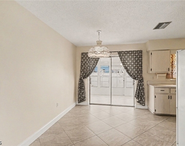 5403 Baylor Lane - Photo Thumbnail 4