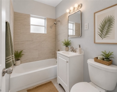 1527 Gardenia Avenue - Photo Thumbnail 24