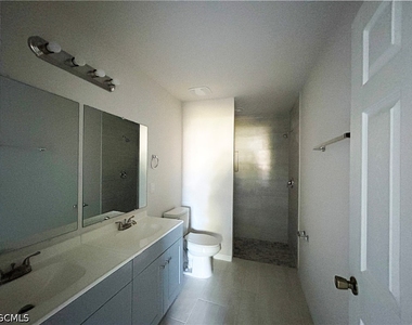 605 Se 14th Street - Photo Thumbnail 14