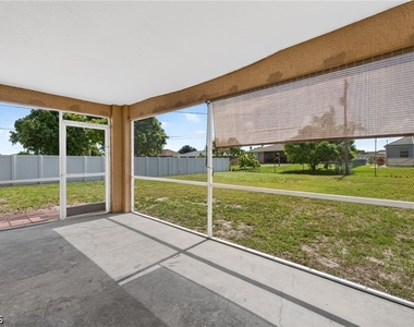 903 Se 5th Avenue - Photo Thumbnail 20