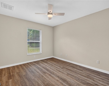 903 Se 5th Avenue - Photo Thumbnail 15