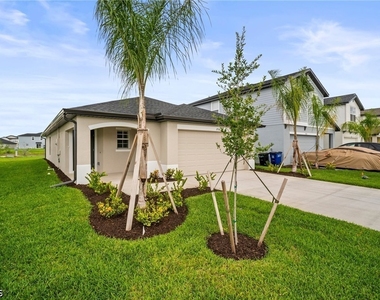 17556 Monte Isola Way - Photo Thumbnail 2
