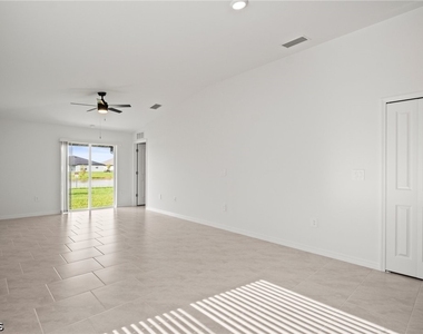 17556 Monte Isola Way - Photo Thumbnail 5