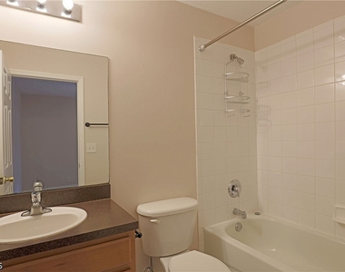 8291 Pacific Beach Drive - Photo Thumbnail 15