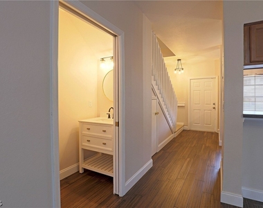 8291 Pacific Beach Drive - Photo Thumbnail 7