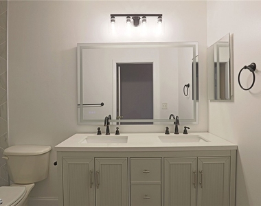 8291 Pacific Beach Drive - Photo Thumbnail 12