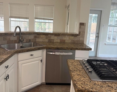 22 E Sterling Pond Circle - Photo Thumbnail 7