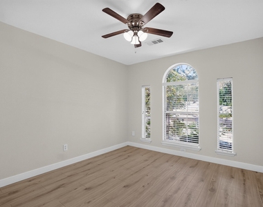 22 E Sterling Pond Circle - Photo Thumbnail 21
