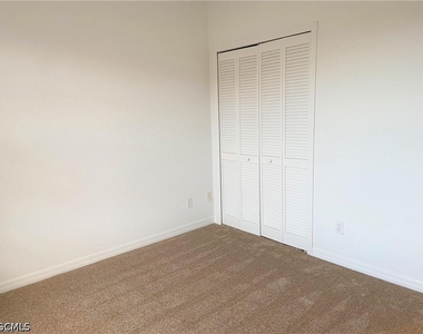 8326 Bernwood Cove Loop - Photo Thumbnail 13