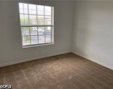 8326 Bernwood Cove Loop - Photo Thumbnail 14