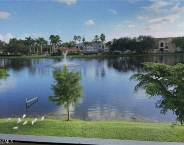 8326 Bernwood Cove Loop - Photo Thumbnail 3