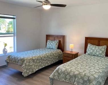 5351 Ann Arbor Drive - Photo Thumbnail 5