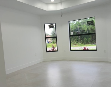 4429 26th Street Sw - Photo Thumbnail 14