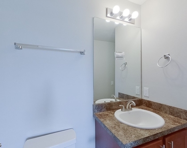 3214 65th Street W - Photo Thumbnail 7