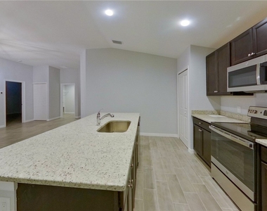227 Pennfield Street - Photo Thumbnail 6