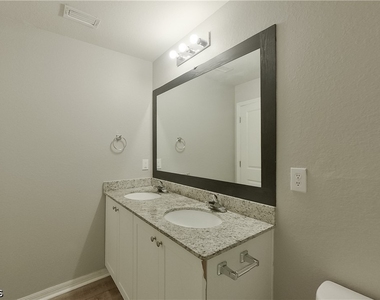 2227 Nw 11th Court - Photo Thumbnail 20