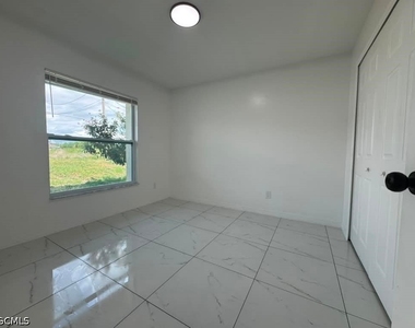 732 Ichabod Avenue - Photo Thumbnail 10