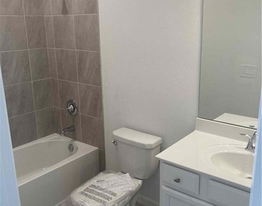 14499 Cantabria Drive - Photo Thumbnail 30